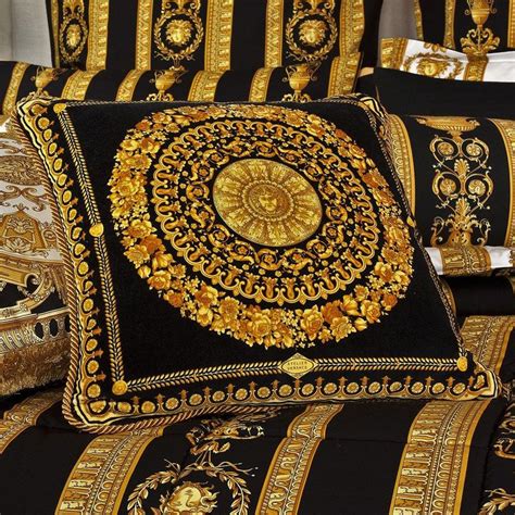 tecidos estilo versace|what fabric does versace make.